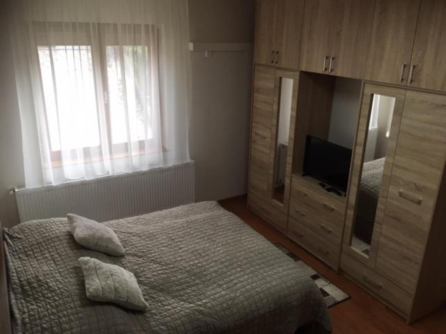 Ferienwohnung Thaly 5 Debrecen Exterior foto